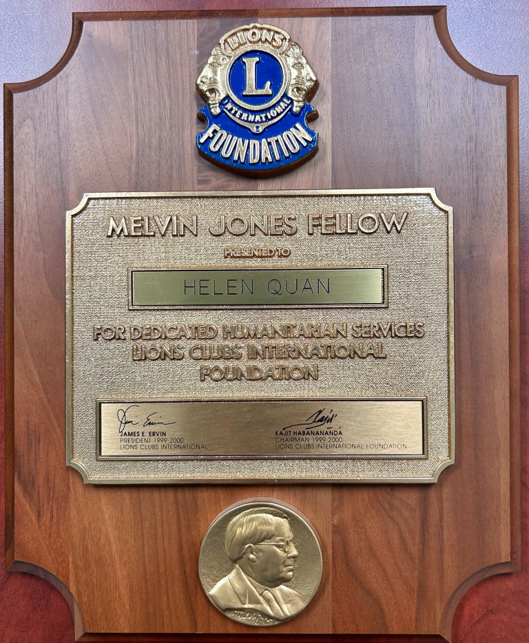 award trophy cup silver